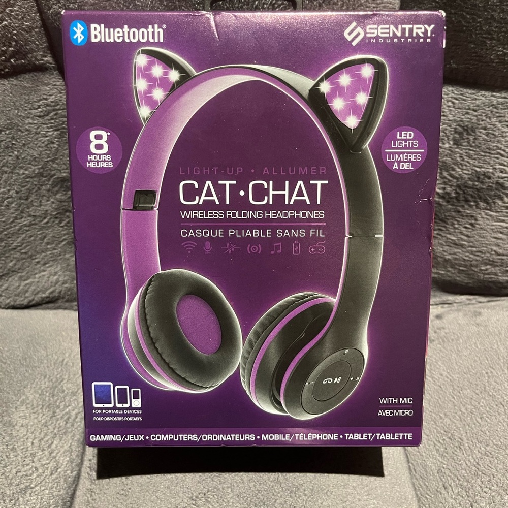 Cat Chat Wireless Folding Headphones for Kids- Black and Purple